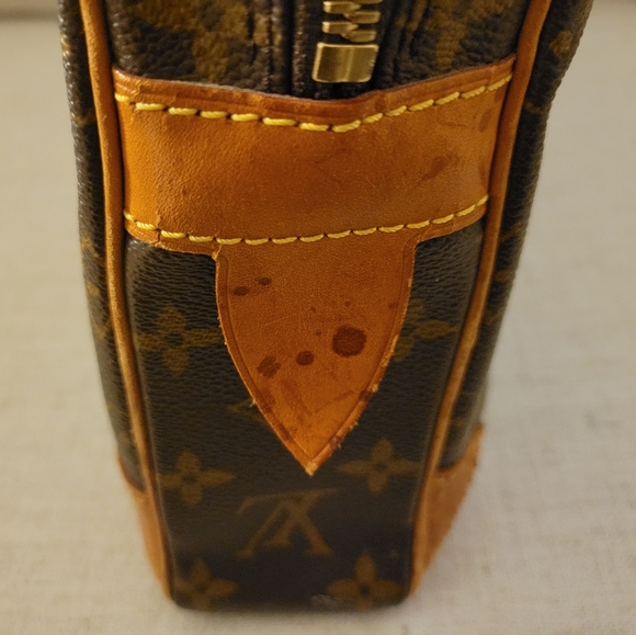 Louis Vuitton Voyage Briefcase - Picture 11 of 16